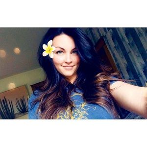 Meet your Posher, Jillian